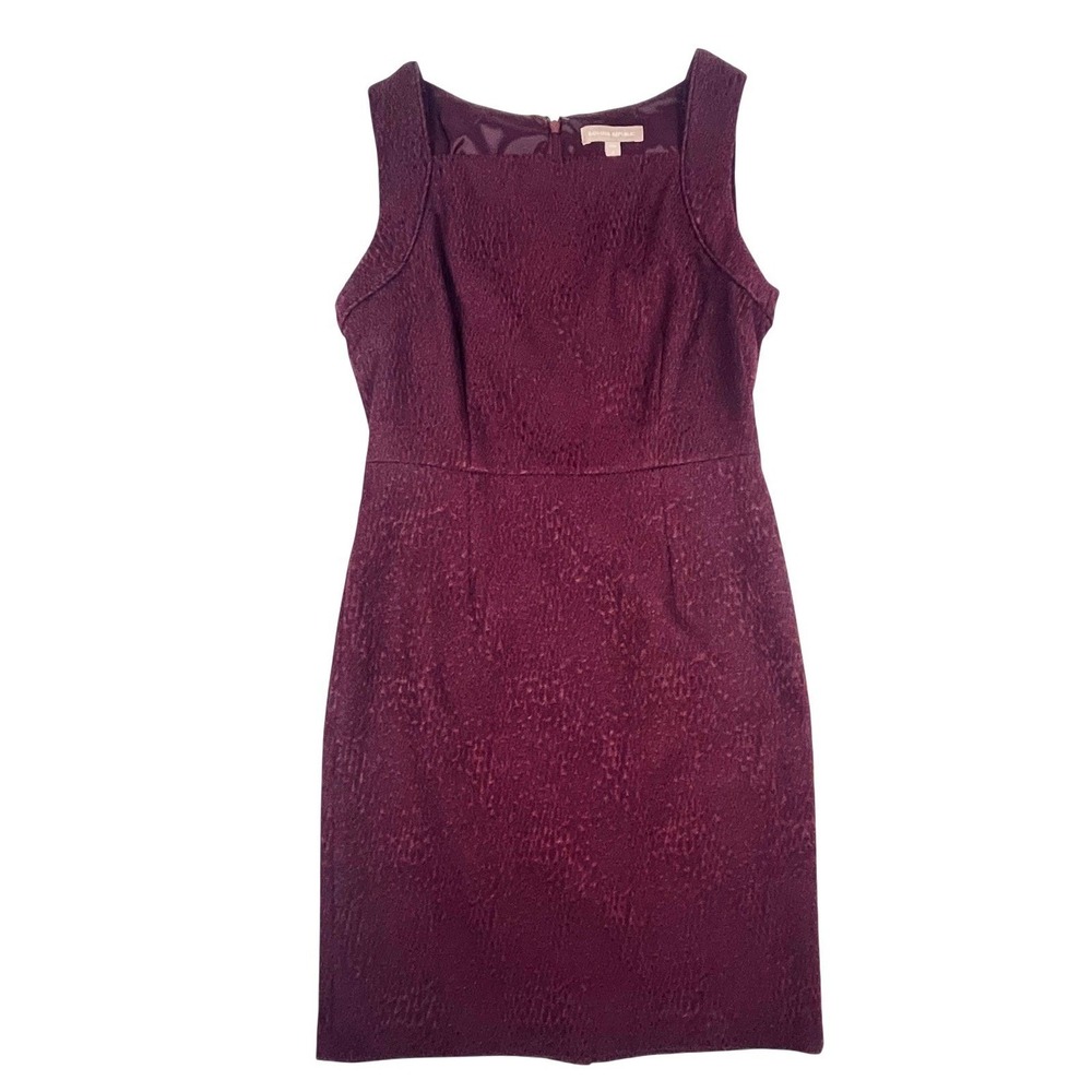 Banana Republic Womens 8P Burgundy Textured Jacquard Sheath Dress Sleeveless 8